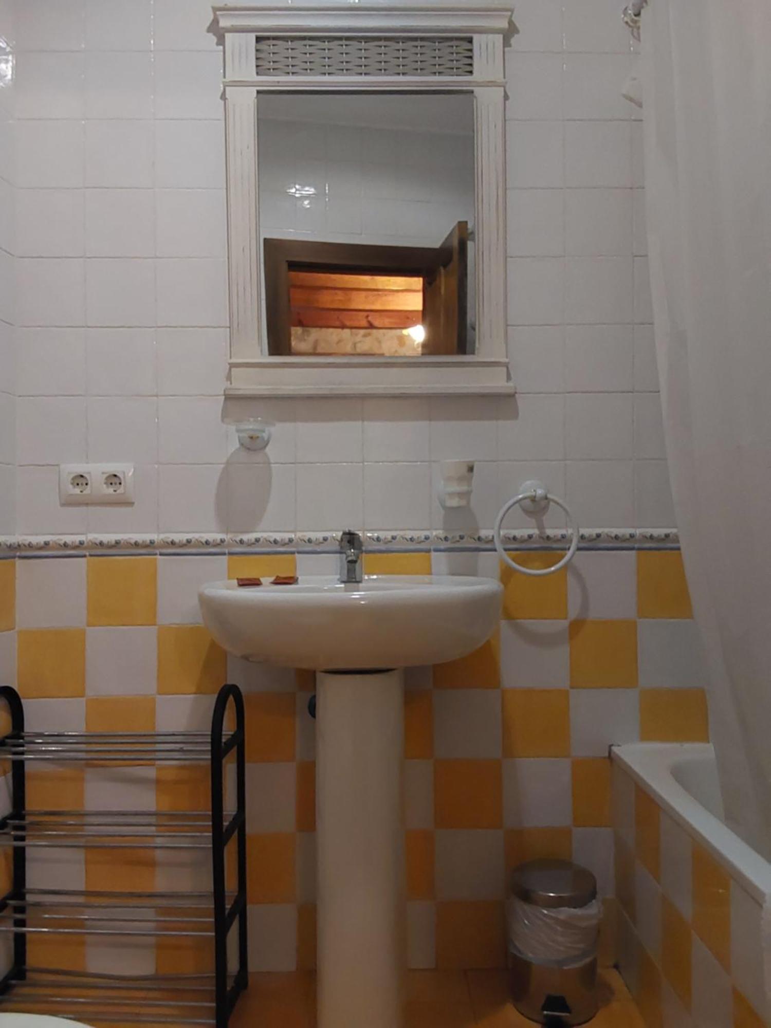 Posada Las Mozas Del Agua De Riocorvo Luaran gambar